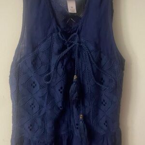 Women’s sleeveless shirt M